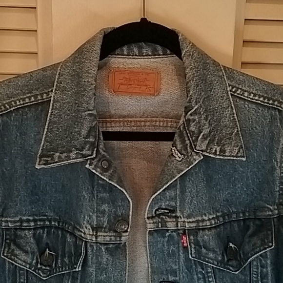 Levi Strauss Denim Jacket - Picture 2 of 3